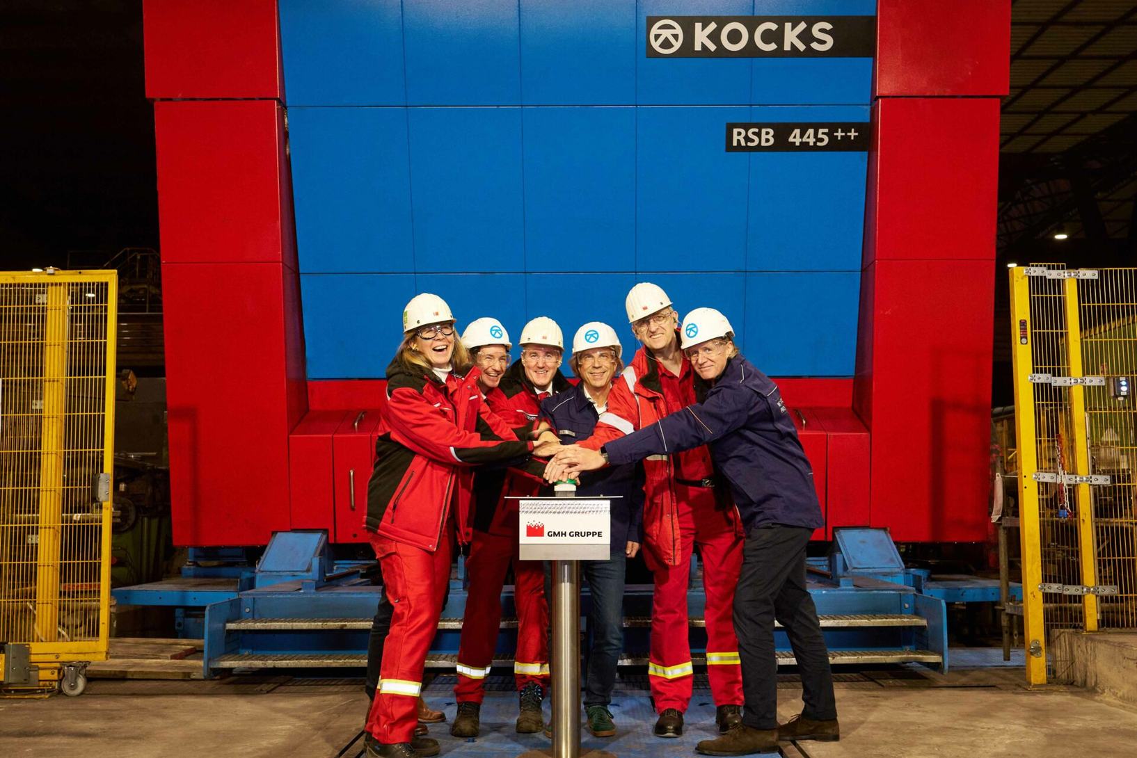 gmh-gruppe-opens-rolling-mill-with-two-kocks-blocks — GMH Gruppe_Kocks - Gruppenfoto_2025.jpg